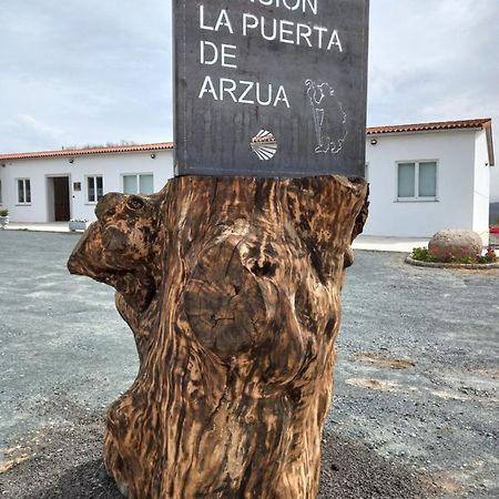 Hotel La Puerta De Arzua Luaran gambar
